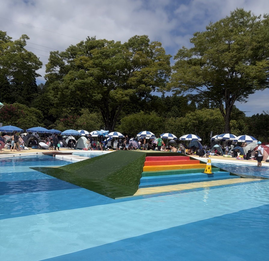 太閤山ランド プール広場水のおもちゃ箱プール